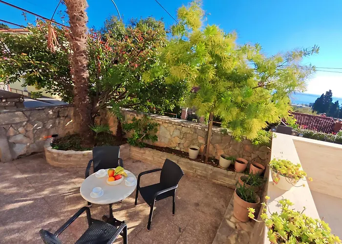 One-bedroom 아파트 *